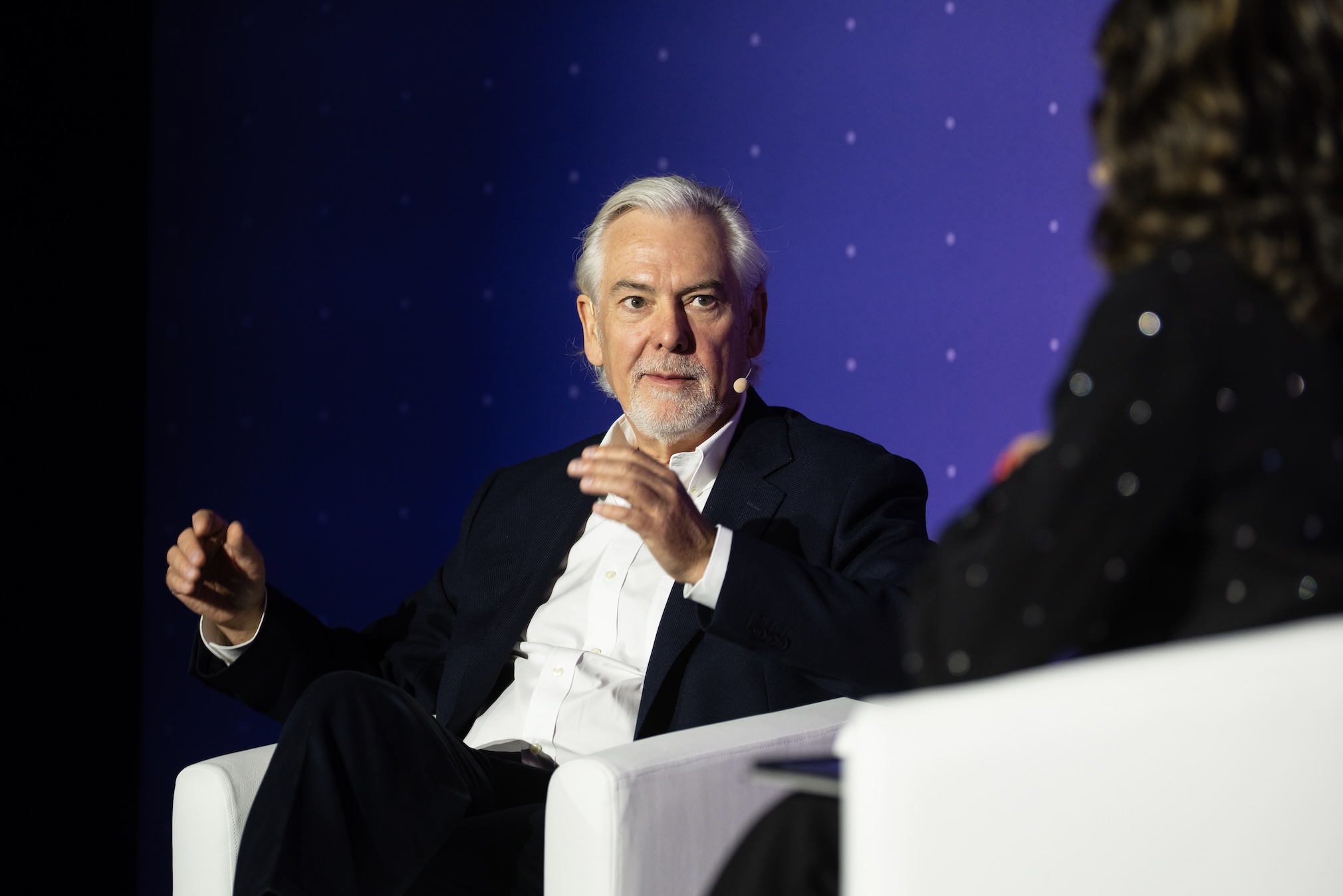 A Smoke-Free World in the Future: Overcoming Obstacles on the Path to Change Image
