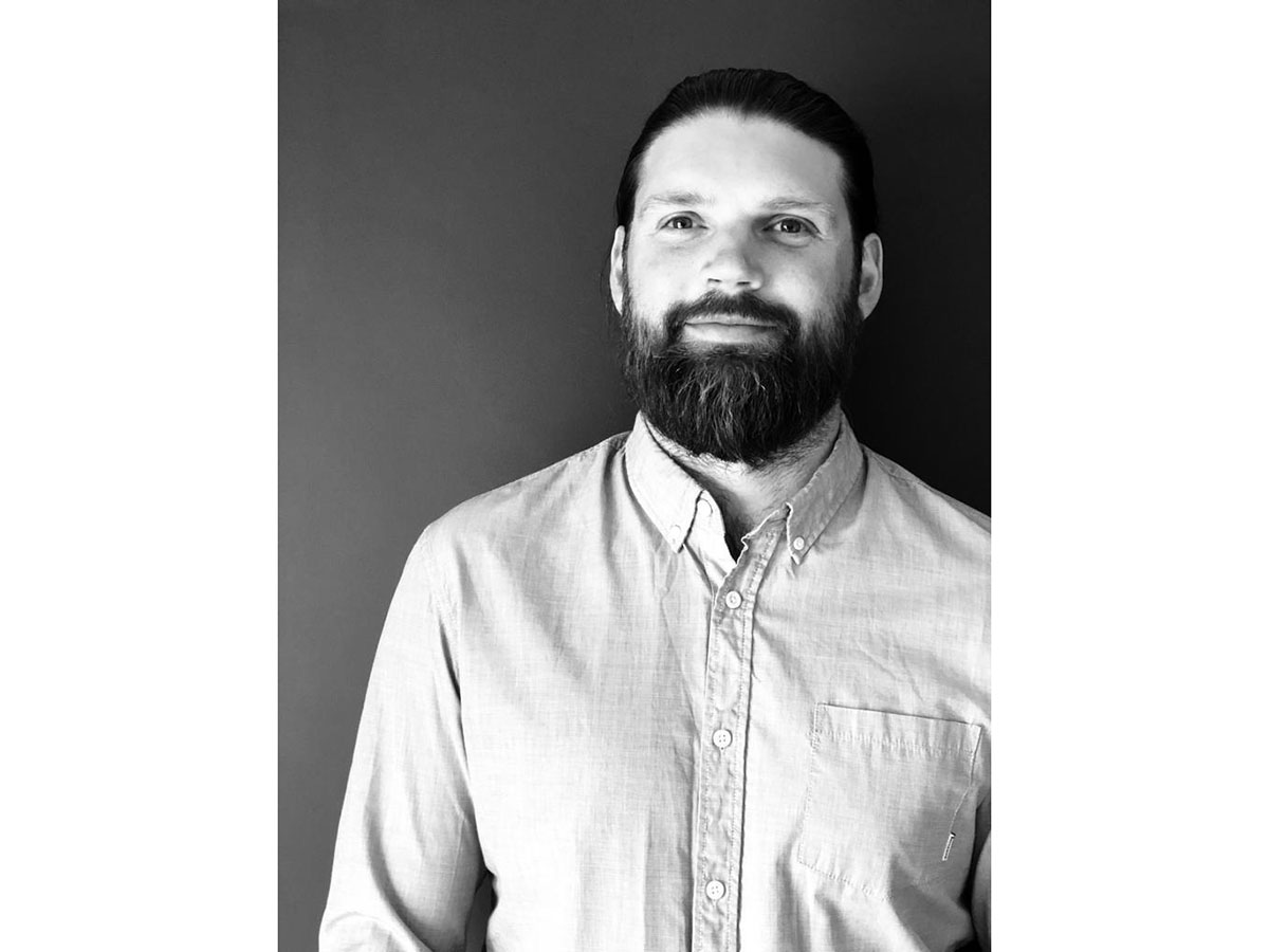 Sam O’Brien, CMO Affise shares his take on Facebook and sisters' platforms outage Image