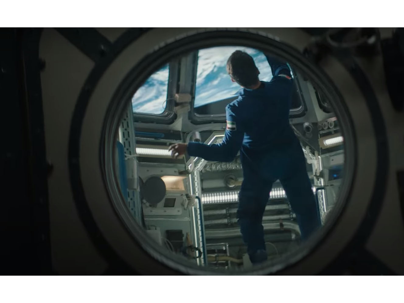 ‘Greetings from Earth’, a heartwarming Ramadan campaign for Emirates NBD honours the Emirati astronaut Sultan Al Neyadi Image