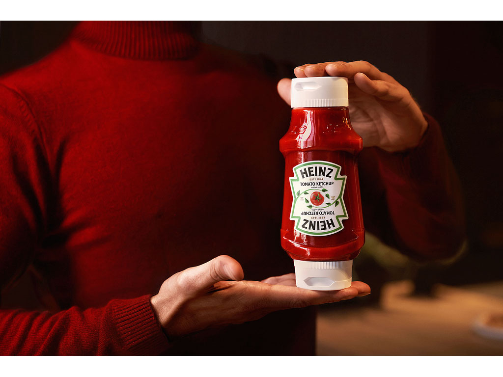 Heinz introduces the Ketch-Up and Down bottle Image