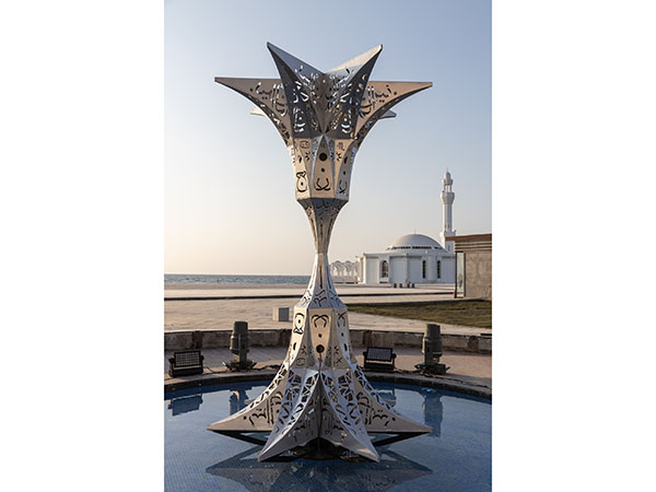 World of Spheres by artist and designer, Javid JAH World of Spheres by artist and designer, Javid JAH