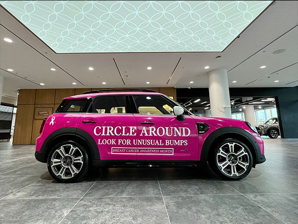 MINI invites test drivers to ‘circle around’ and ‘look for unusual bumps’ during Breast Cancer Awareness month Image