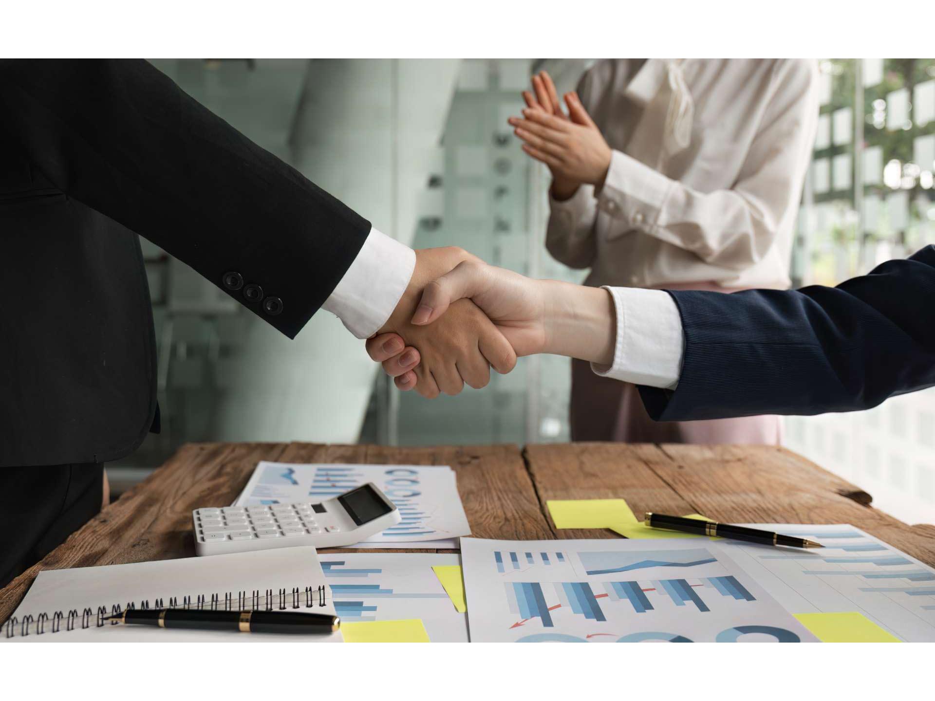 Mitgo Group enters the financial services market with the acquisition of ‘Embedded’ Image