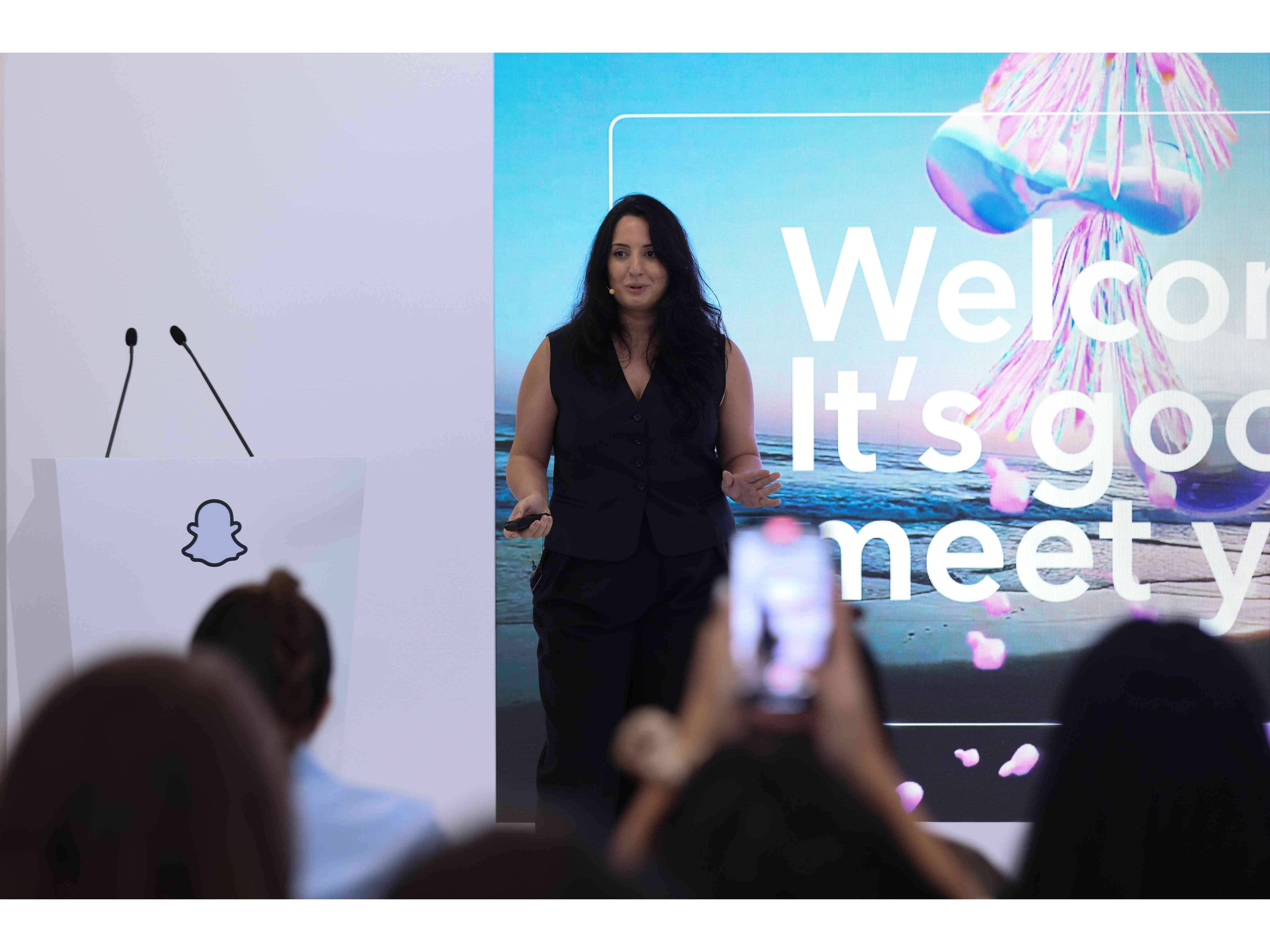 Sandra Essa, Product Marketing Lead - Brand at Snap Inc. Sandra Essa, Product Marketing Lead - Brand at Snap Inc.