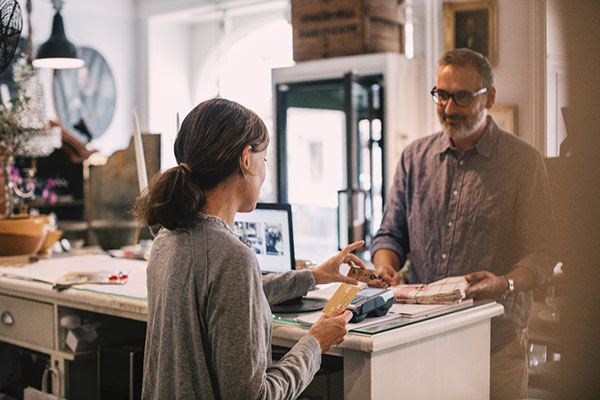 Women entrepreneurs lead the way in digital presence, according to Mastercard SME research in MEA Image