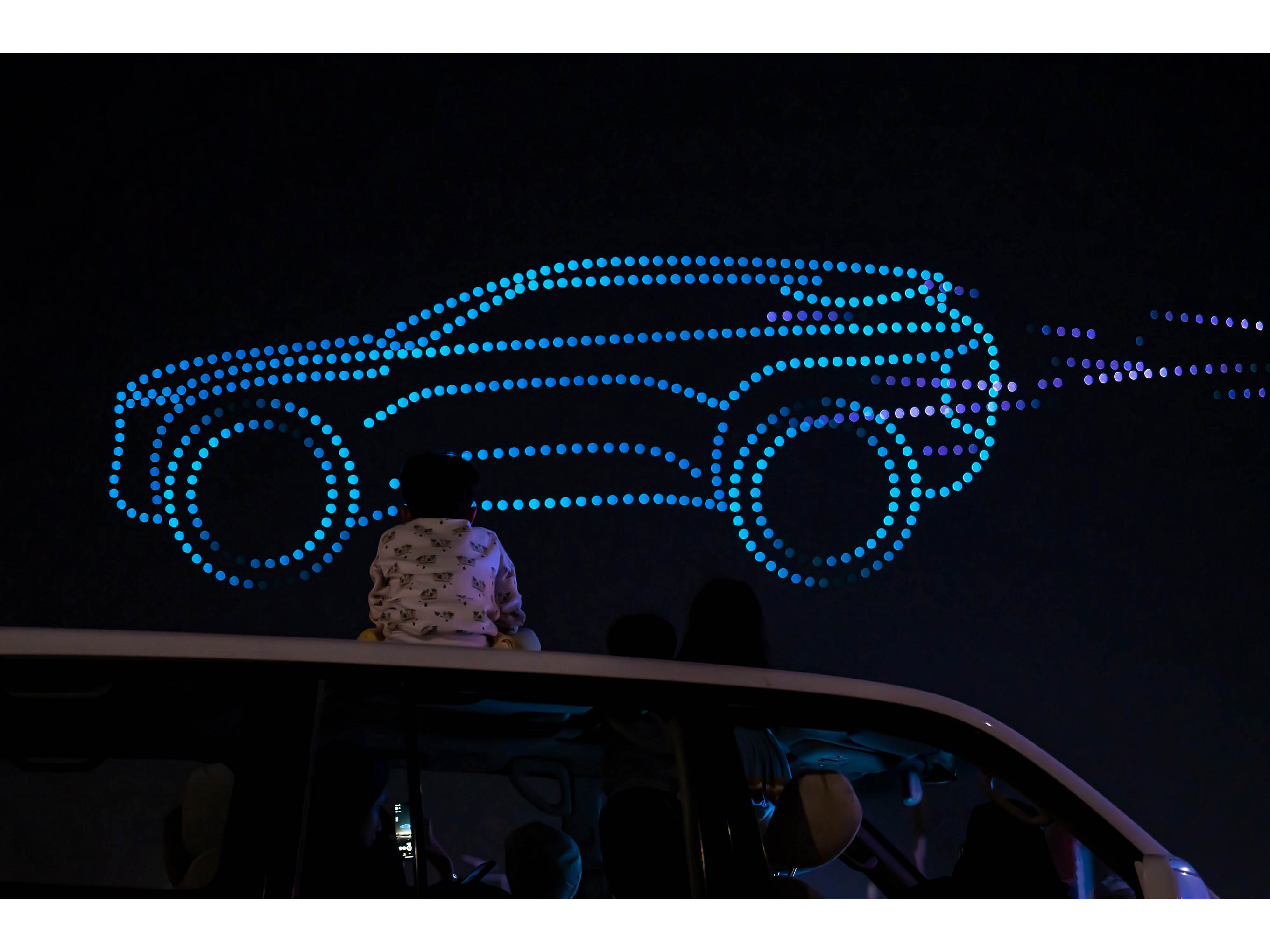 Child watching the Ceer show Child watching the Ceer show