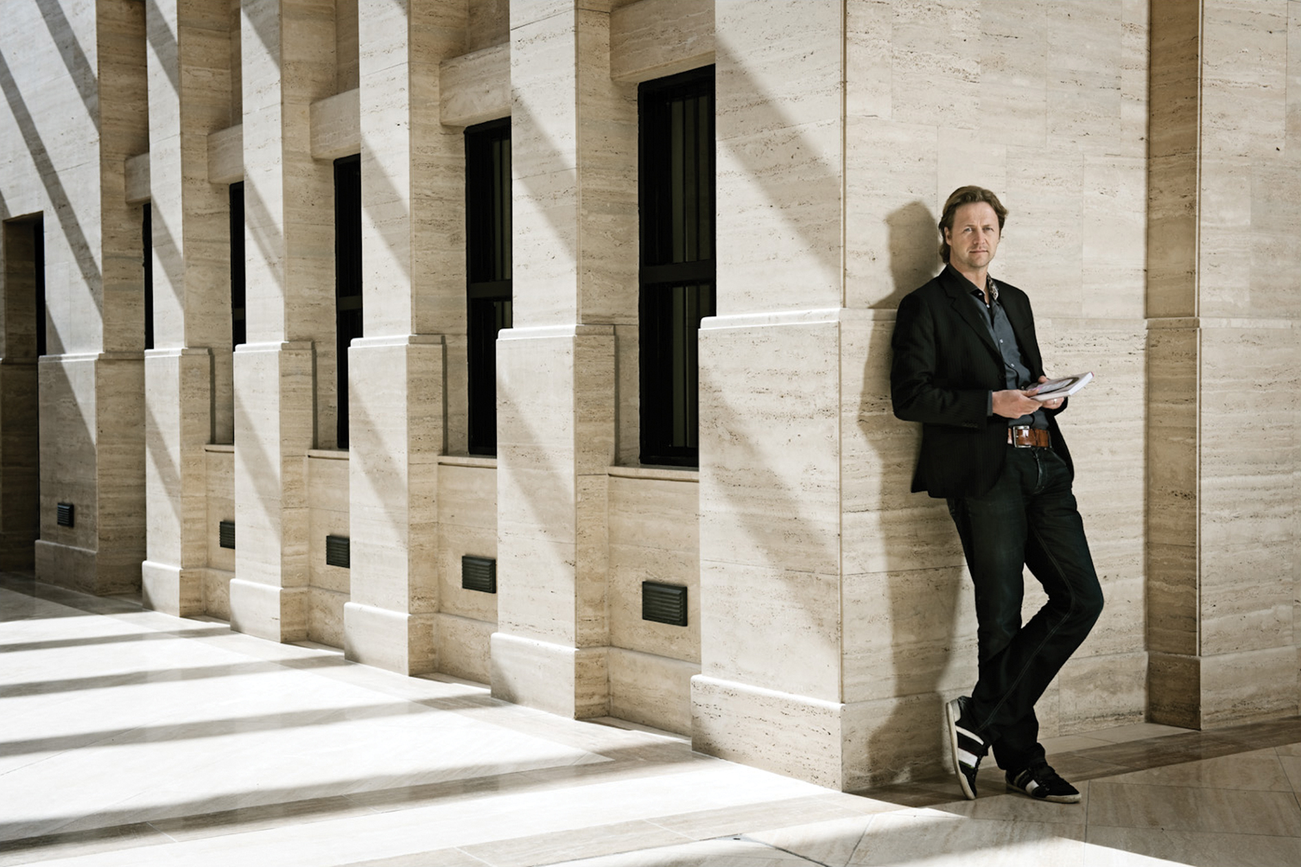 Dutch Magazine Dutch Magazine