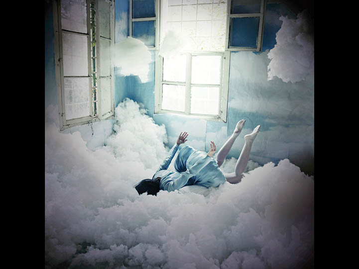 Giving in to Clouds Giving in to Clouds