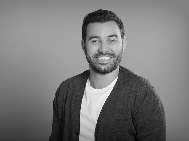 Najib Sabbagh shines a Mirrorr on the social media market Image