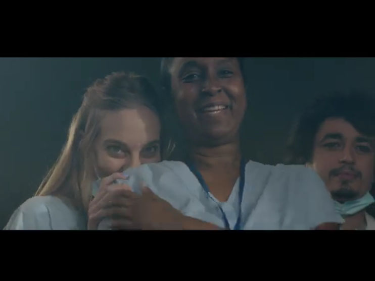 For Christmas, French grocery chain, Intermarché, pledges to stand by health workers 
