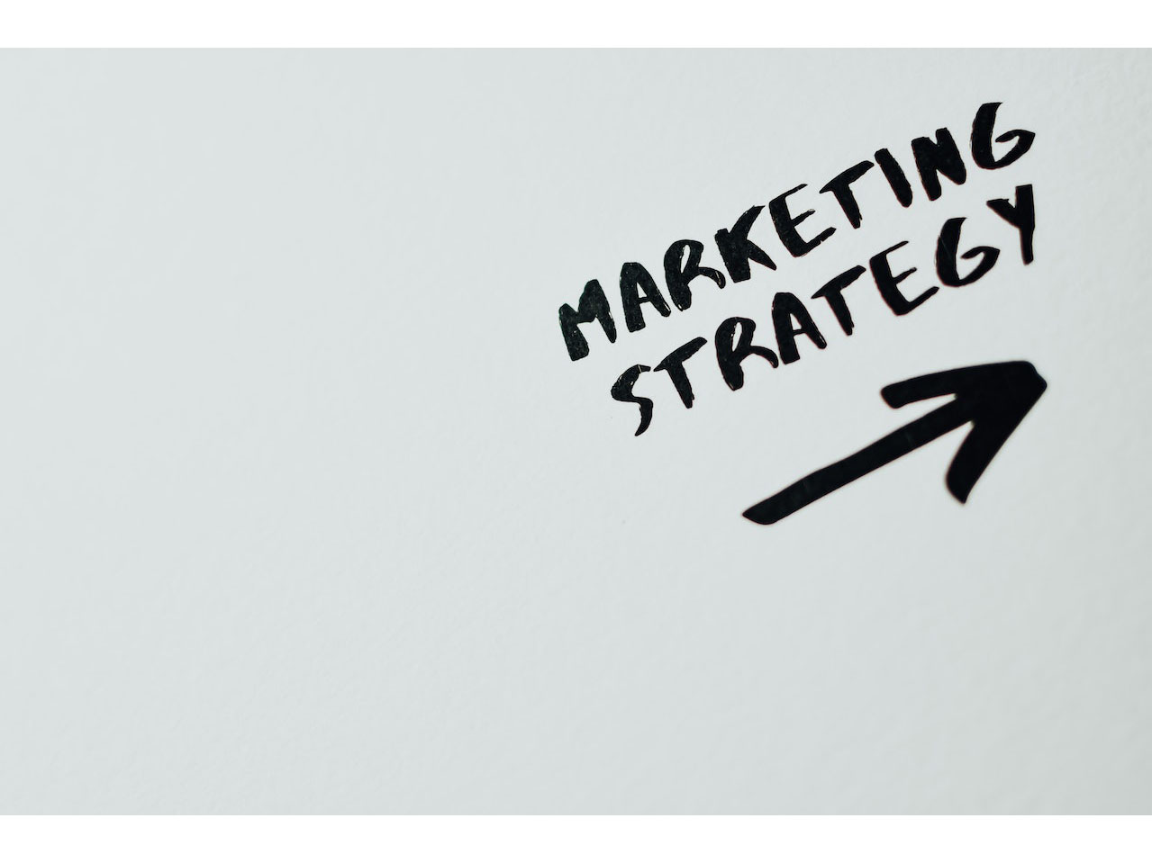 Global economic outlook expected to impact 2023 business plans for 95% of marketers worldwide  Image
