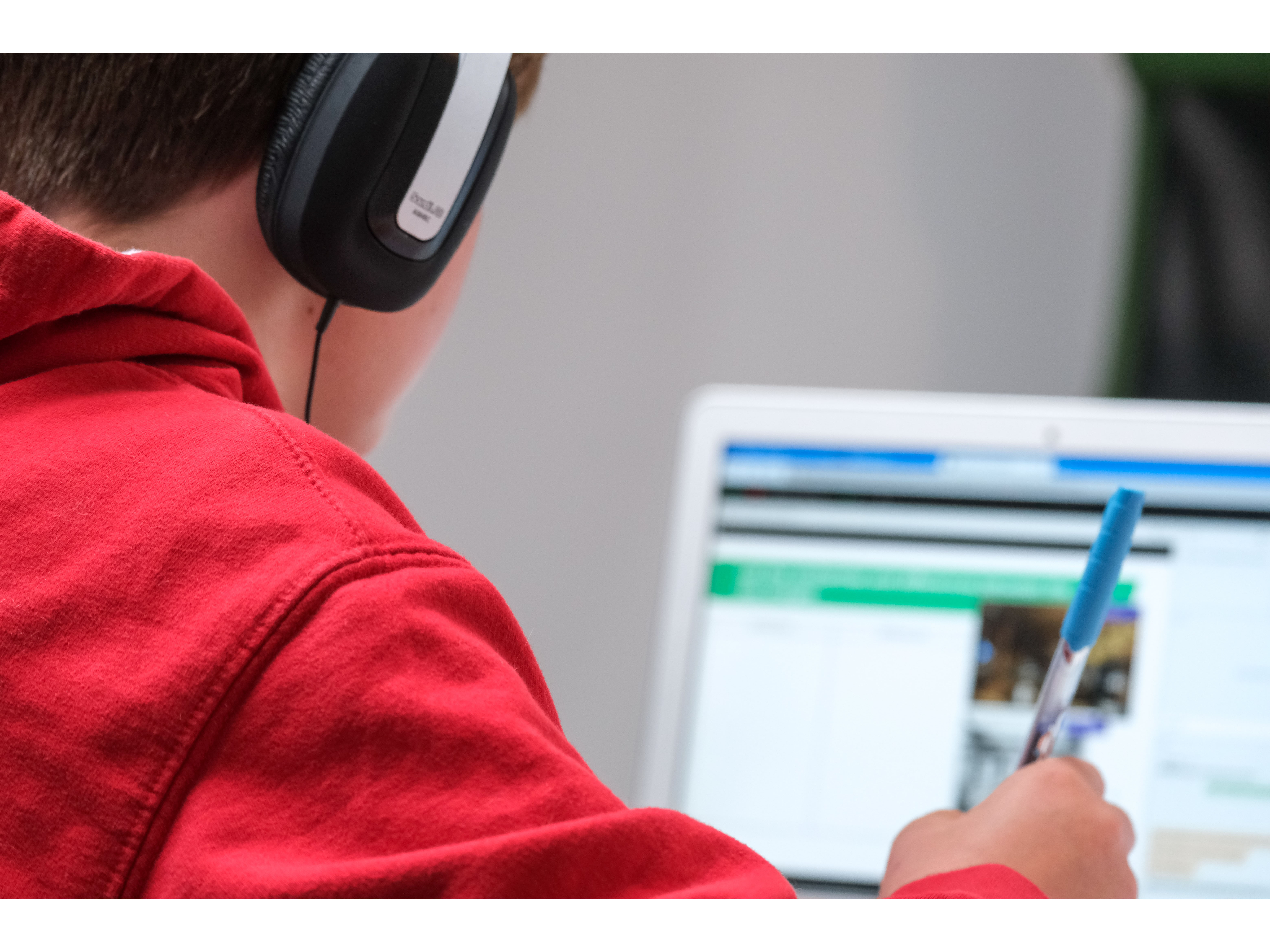 Online education set to make $149b in 2022 Image