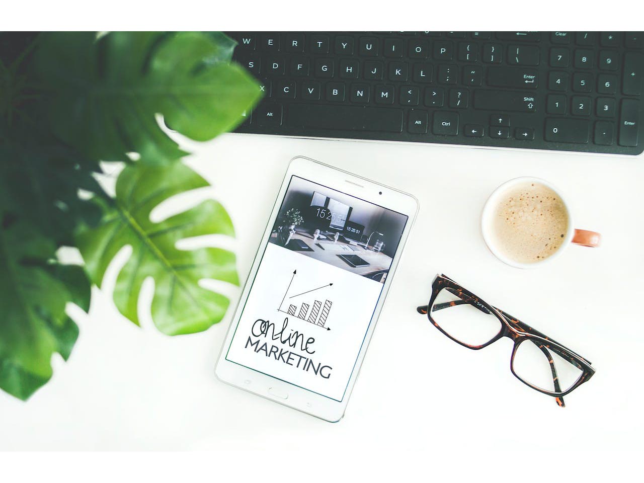Online Marketing Trends 2024: Between Automation and Artificial Intelligence Image