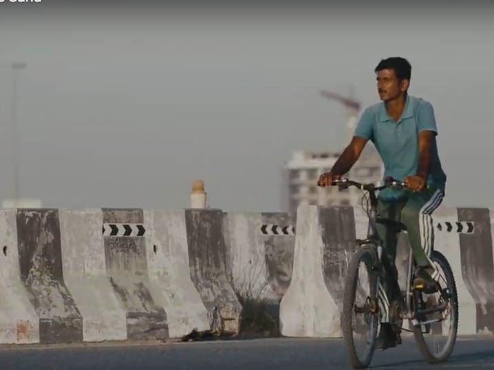 Charicyles and Wunderman Dubai turn sand into a medium to tell ambitious stories of low-income cyclists